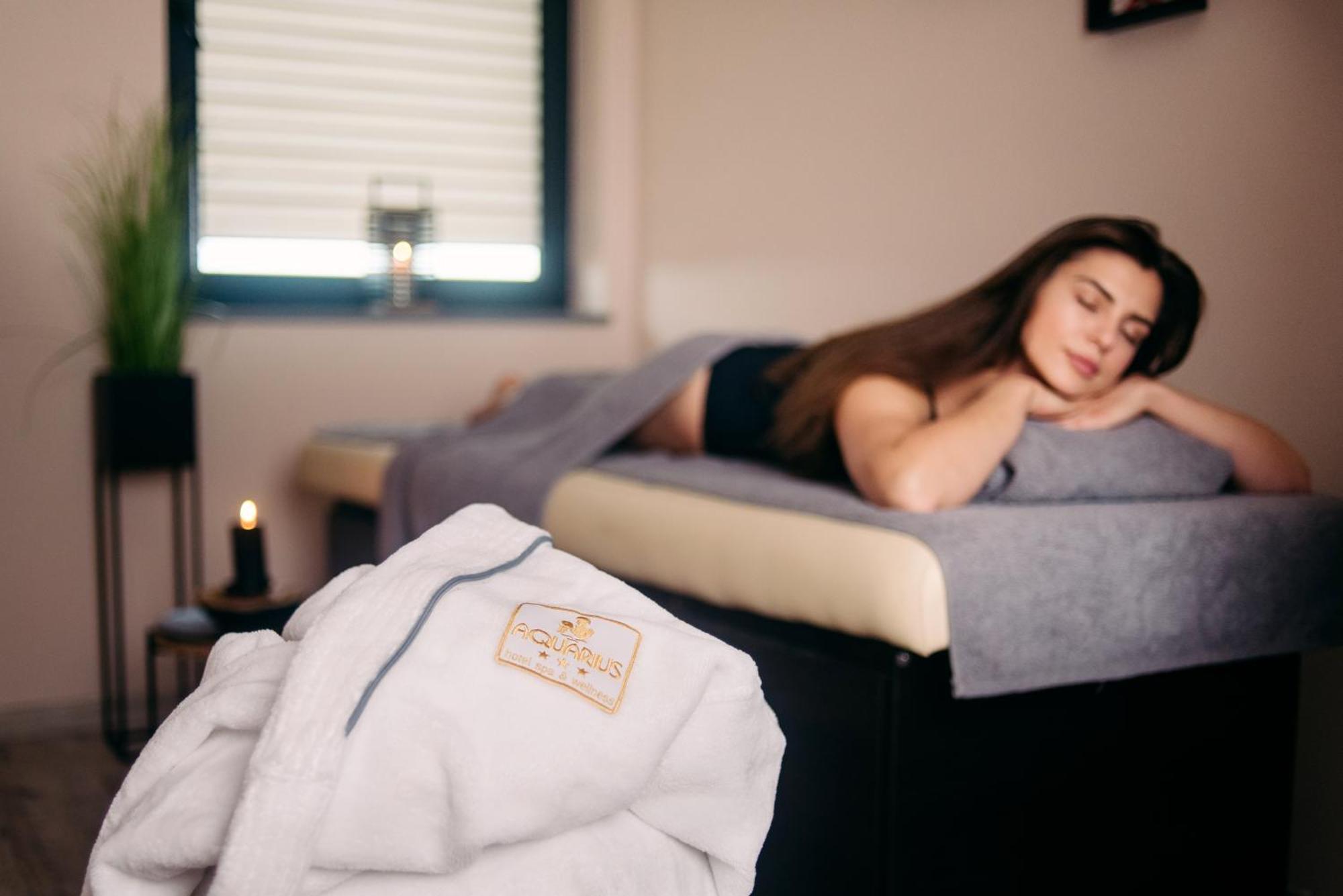 Hotel Aquarius Restaurant Wellness Spa Цехоцинек Экстерьер фото