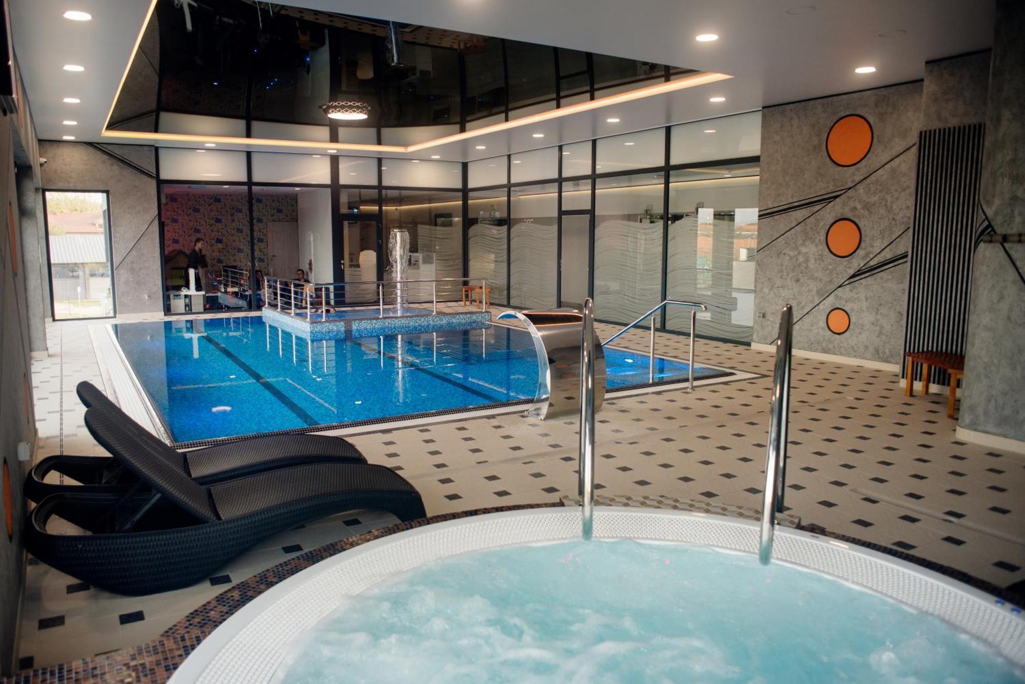Hotel Aquarius Restaurant Wellness Spa Цехоцинек Экстерьер фото