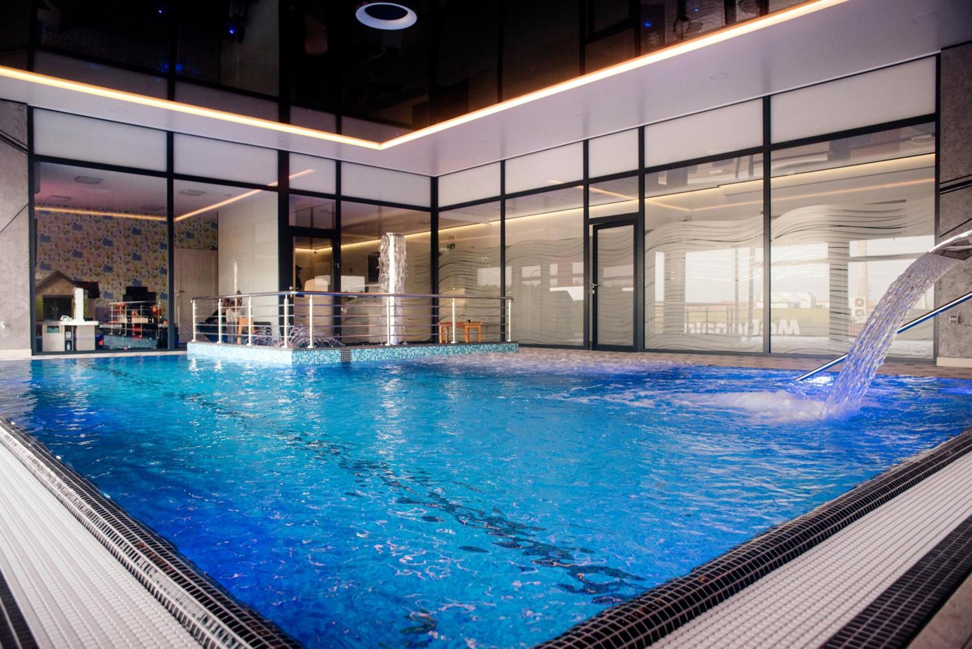 Hotel Aquarius Restaurant Wellness Spa Цехоцинек Экстерьер фото