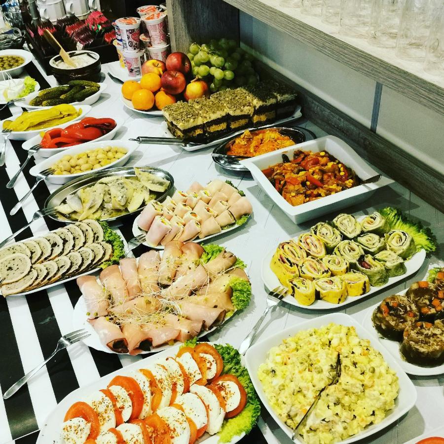 Hotel Aquarius Restaurant Wellness Spa Цехоцинек Экстерьер фото
